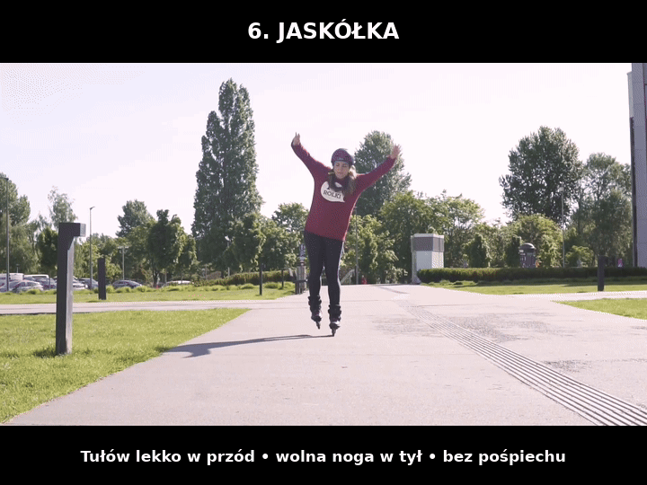 Jaskółka podczas jazdy na jednej nodze